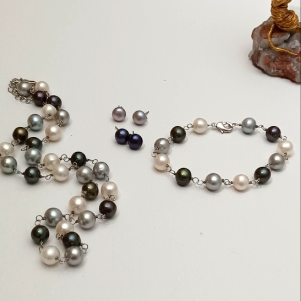 MULTICOLOR FAUX PEARL SET
